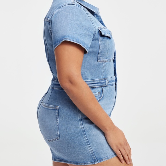 Good American Fit For Success Zip Front Short Sleeve Short Jumpsuit size 6 - 3XL - Picture 2 of 9